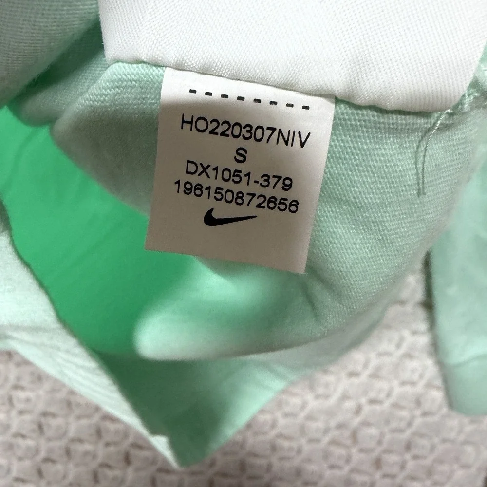 Nike Sportswear T-Shirt Mens S Green Long Slv Geometric Crew Neck 100%Cotton